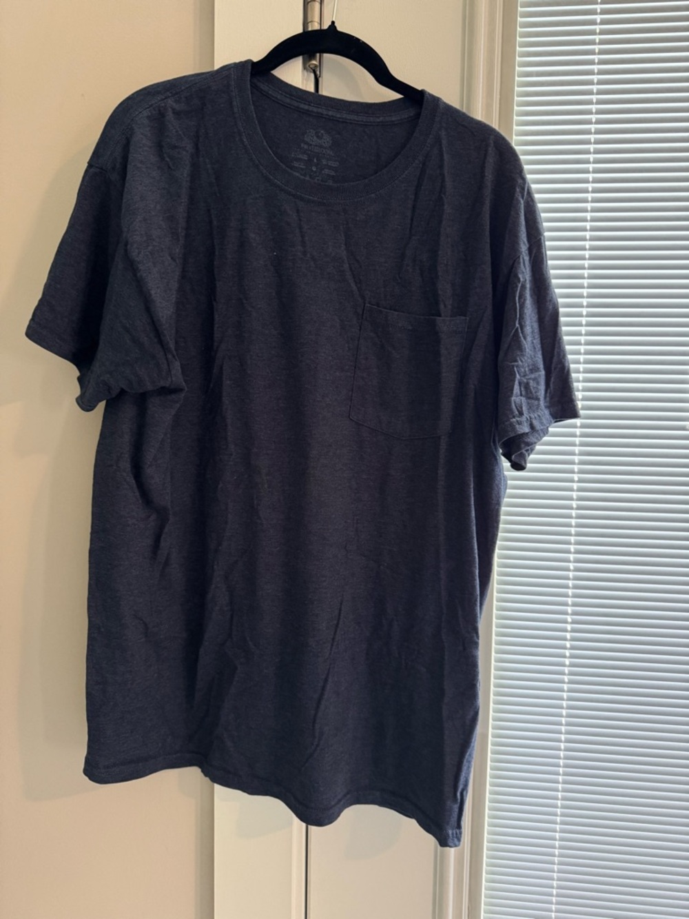 Fruit of the Loom Men's Pocket Tee - Dark Navy